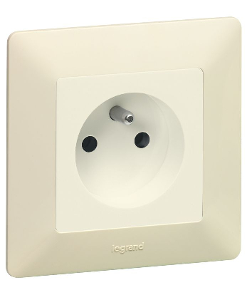 Механизм розетки 1-м СП Valena Life 16А IP20 250В 2К с лиц. панелью защ. шторки безвинт. зажимы сл. кость Leg 753516
